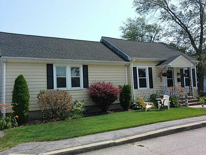 Exterior Front. This is a perfect starter home for