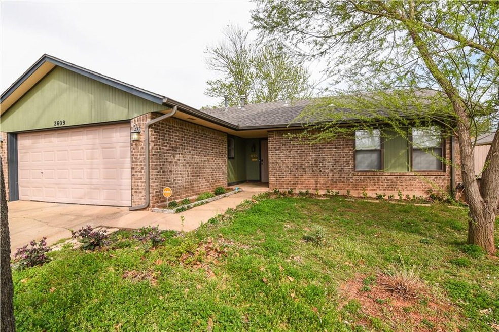 3609 Peregrine Dr, Norman, OK 73072 - photo 1