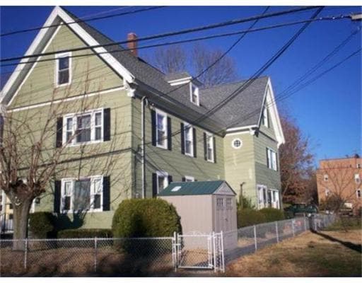 119 Hildreth St unit 2nd Floor, Lowell, MA 01850 - photo 1