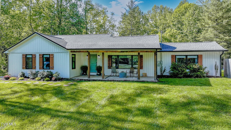 For Sale $450,000 • Co-Listing Agent
