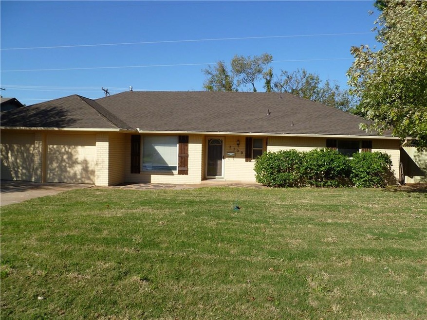 2709 NW 115th St, Oklahoma City, OK 73120 - photo 1