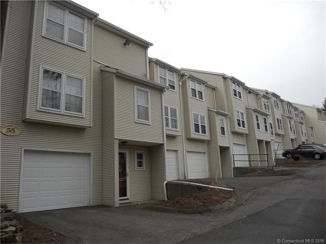 55 Deerwood Ln unit 5, Waterbury, CT 06704 - photo 1