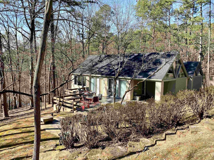 For Sale $985,000