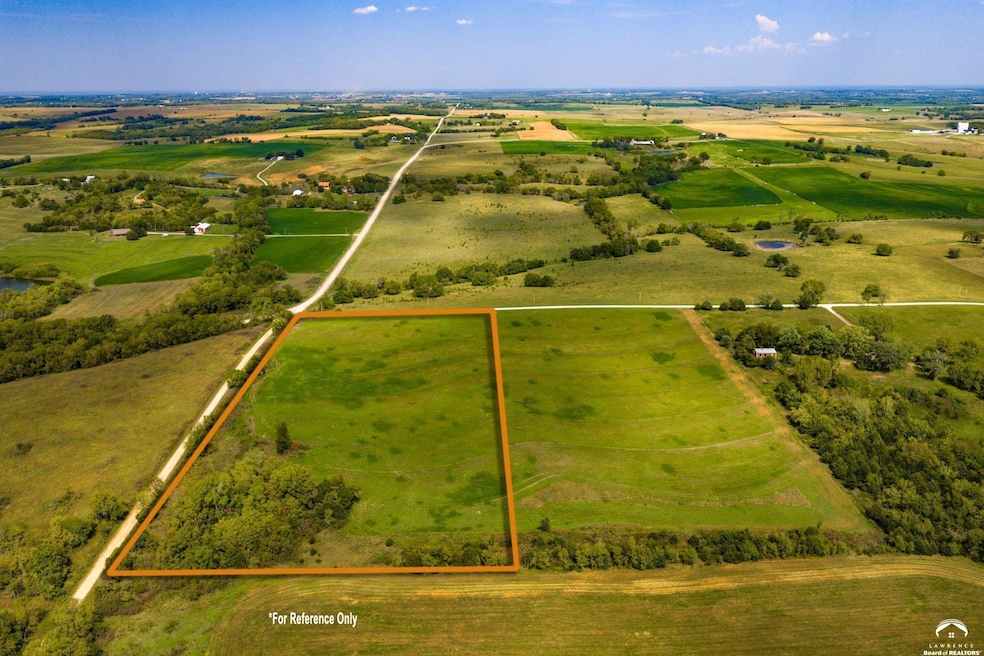 105 N 1150 Rd, Berryton, KS 66409 - photo 1