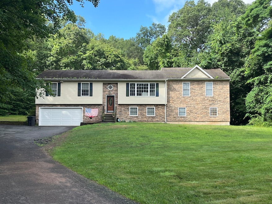 Under Contract $539,900