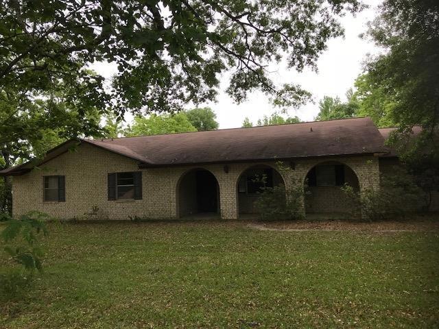 779 Holmes Rd, Lufkin, TX 75904 - photo 1