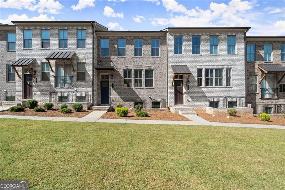 4312 Longleaf Pine Aly, Doraville, GA 30360 - photo 1