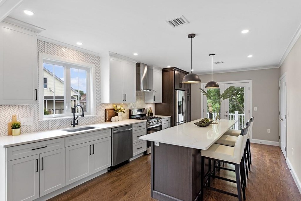 18 Porter St unit 20, Watertown, MA 02472 - photo 1