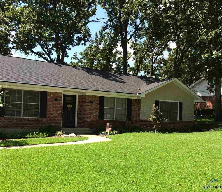 1515 Hubbard Dr, Tyler, TX 75703 - photo 1