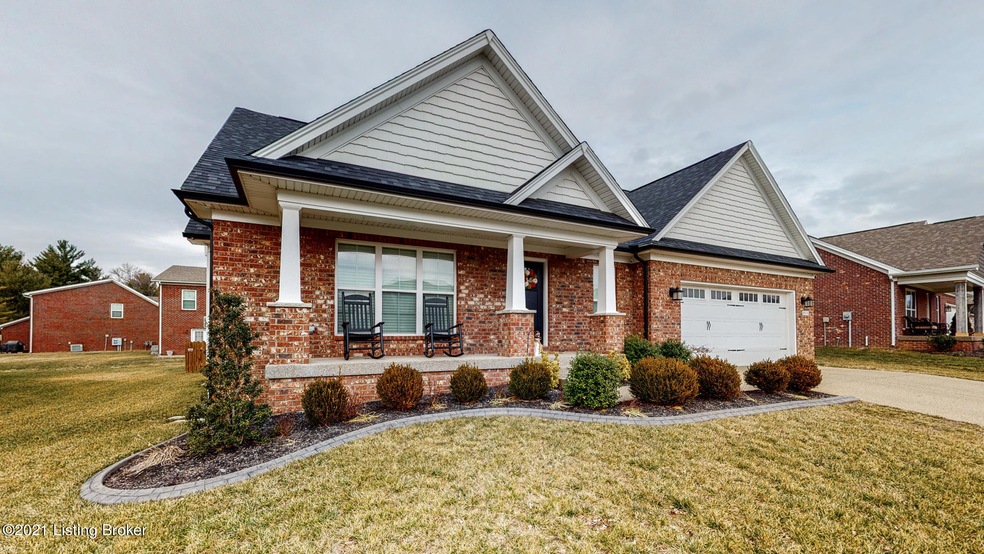 8819 Stara Way Louisville KY 40299-38