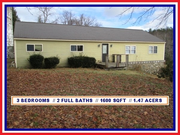 136 Charlton St, Oxford, MA 01540 - photo 1