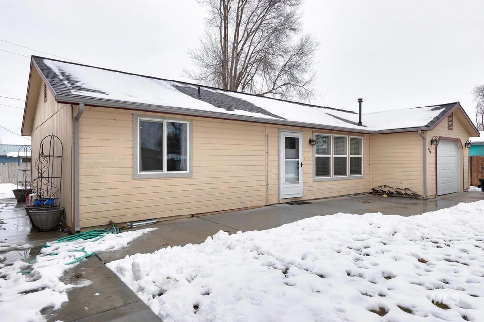 504 E Selway Dr, Homedale, ID 83628 - photo 1