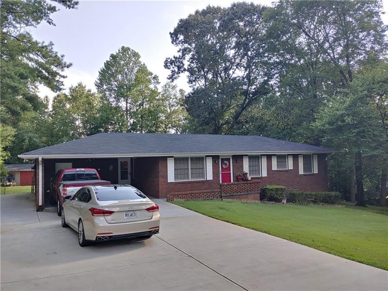 Pictureous 4 side brick home.. ! Want to see more?