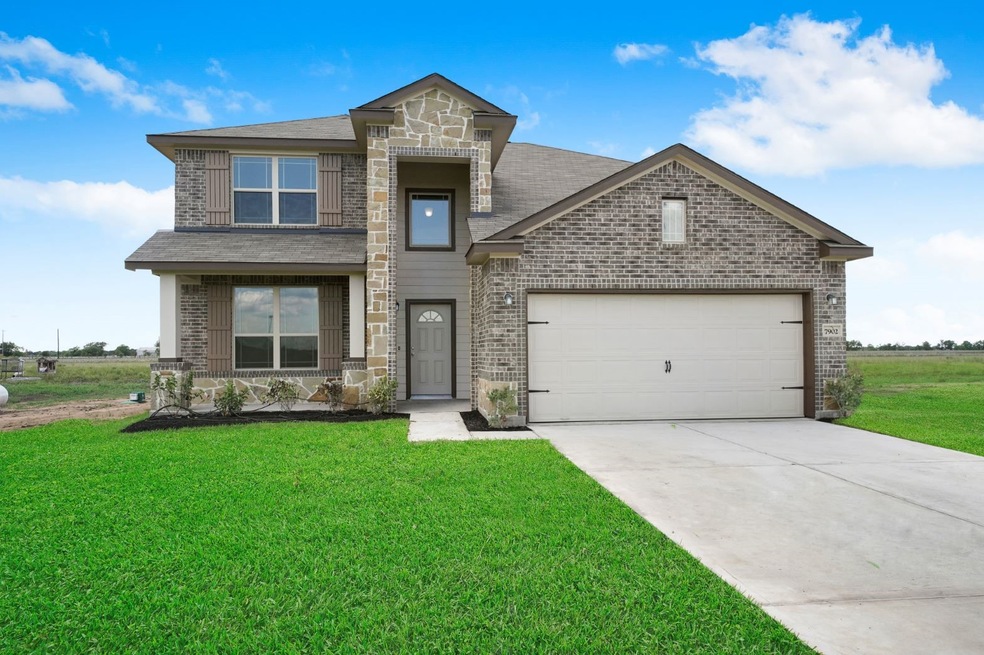 1030 Brahma Cir, East Bernard, TX 77435 - photo 1