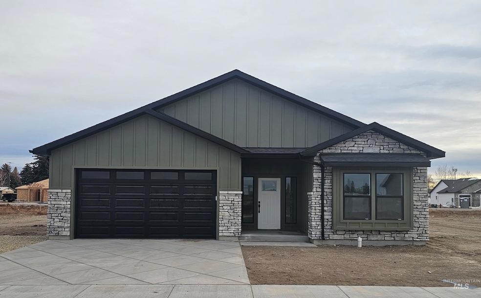 1211 Bronze, Rupert, ID 83336 - photo 1