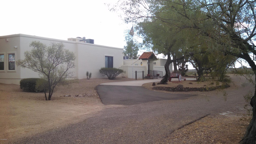 20655 W Lazy Ranch Rd, Wickenburg, AZ 85390 - photo 1