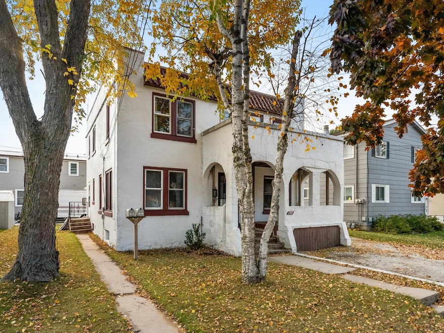 1705 28th St, Two Rivers, WI 54241 - photo 1