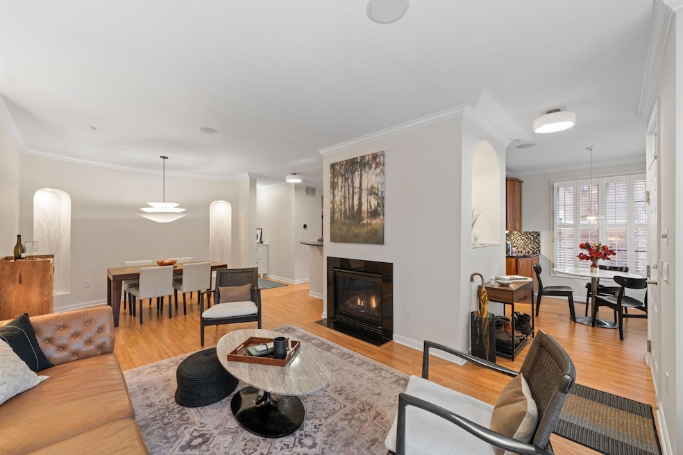 1008 Portland Ave, Minneapolis, MN 55404 - photo 1