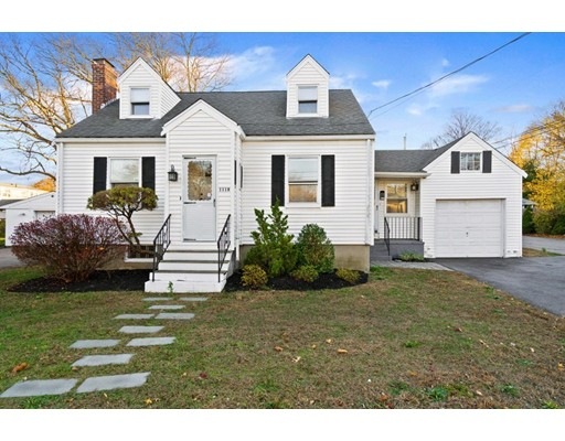 1118 Middle St, South Weymouth, MA 02190 - photo 1