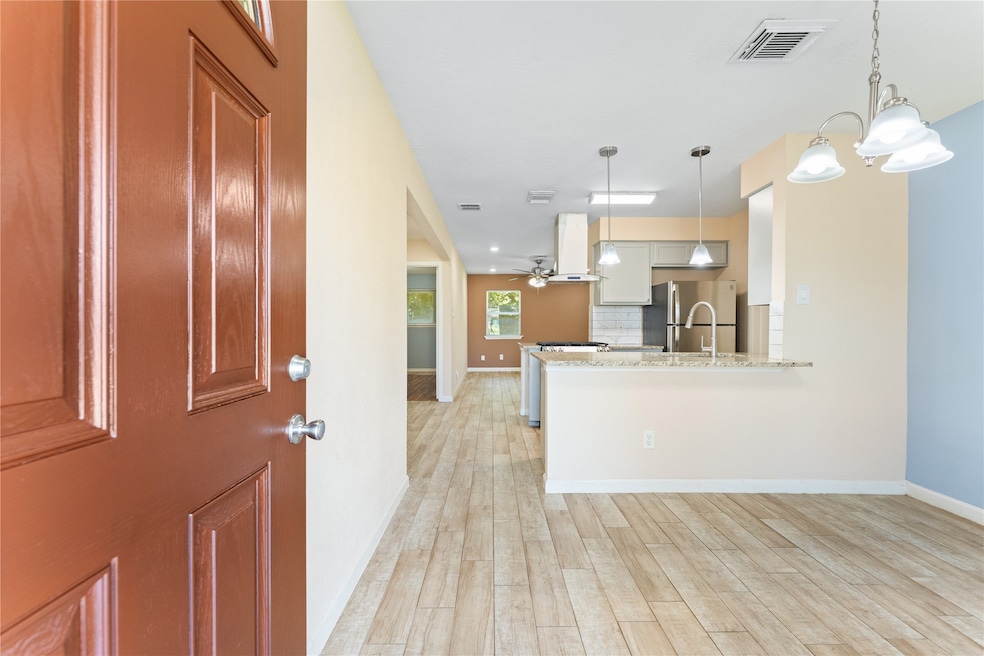 For Rent $1,750/month • Co-Listing Agent