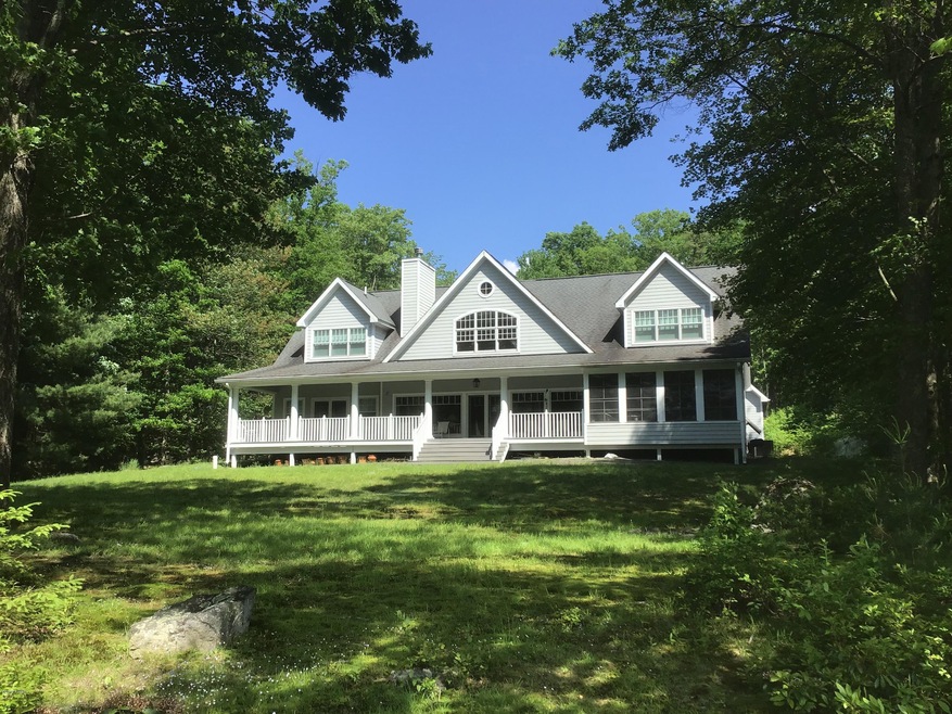 126 Broadmoor Dr, Hawley, PA 18428 - photo 1