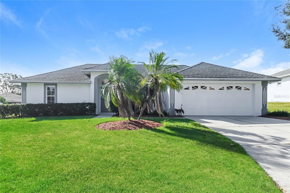 2609 Highlands Vue Pkwy, Lakeland, FL 33812 - photo 1