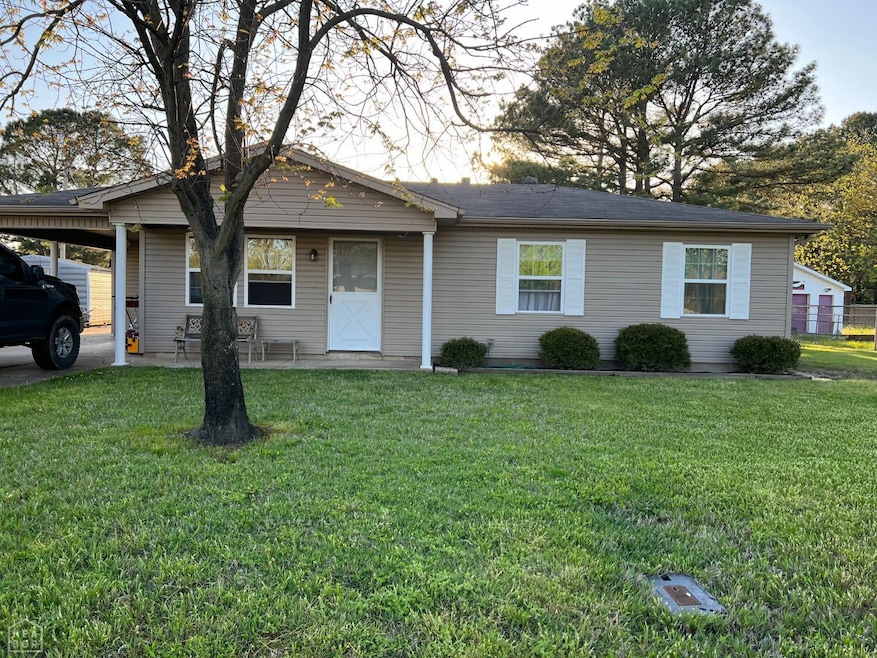 210 Maurita St, Jonesboro, AR 72401 - photo 1