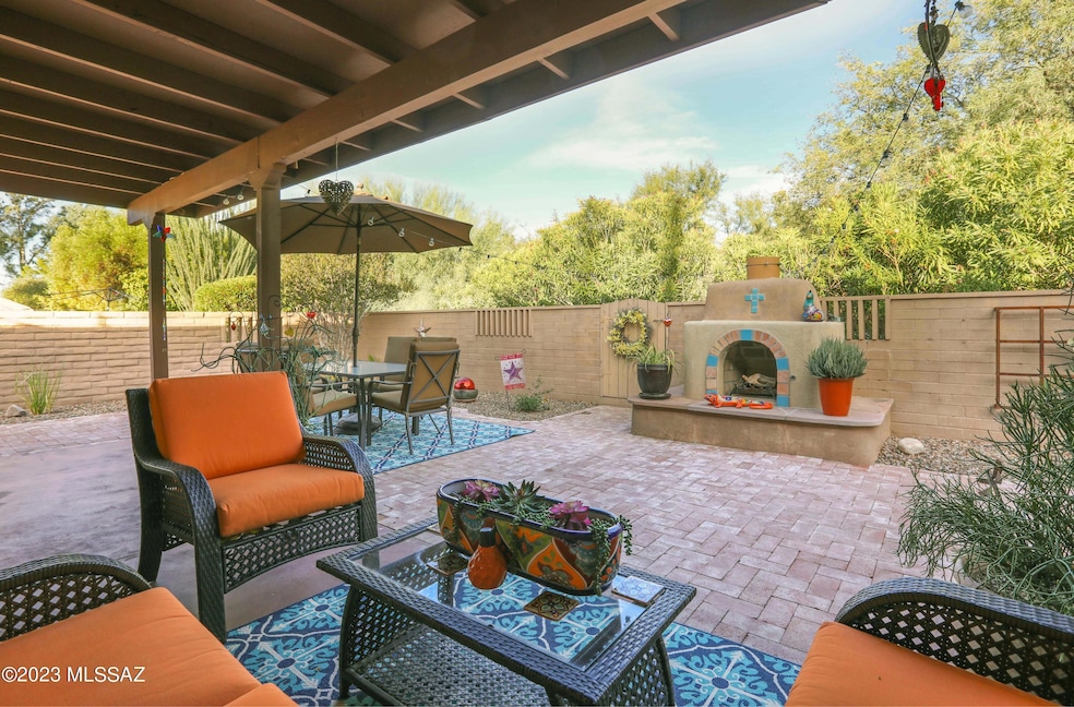 10190 N Valle Del Oro Dr, Tucson, AZ 85737 - photo 1