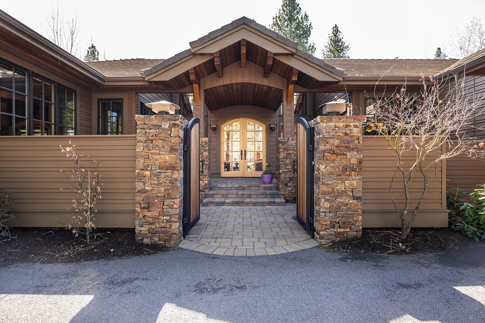 Gated Courtyard