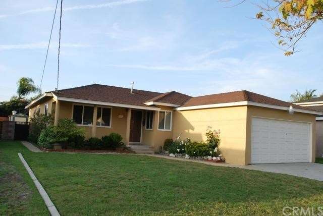 Front Of 1425 west 187th Place