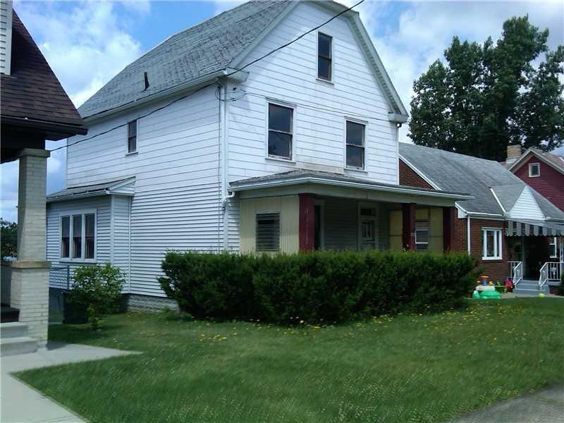 Exterior Front. Spacious 3 story 5 bedroom home, 2