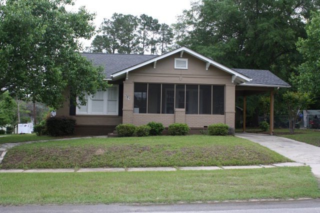 301 Sellers St, Douglas, GA 31533 - photo 1