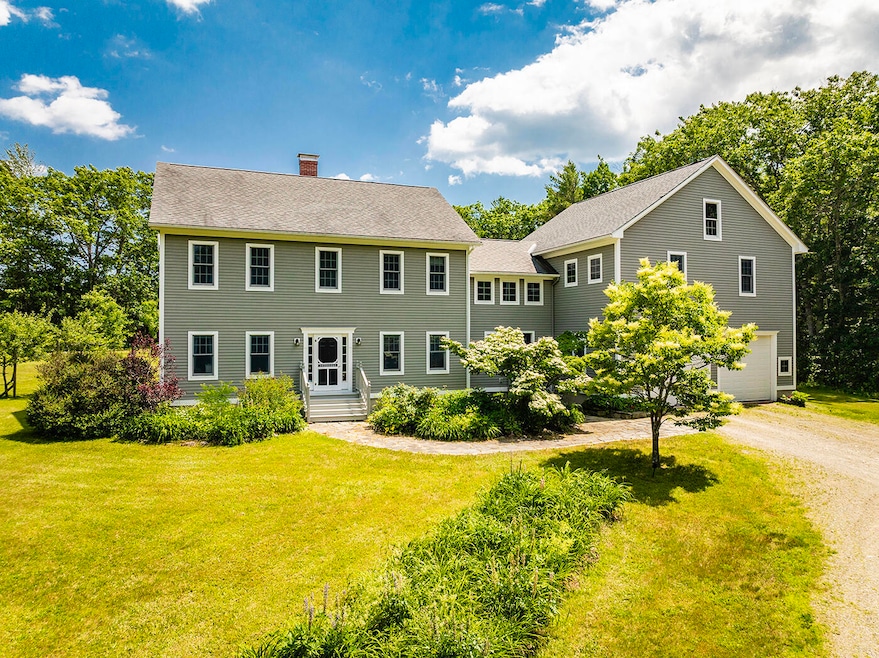 For Sale $925,000