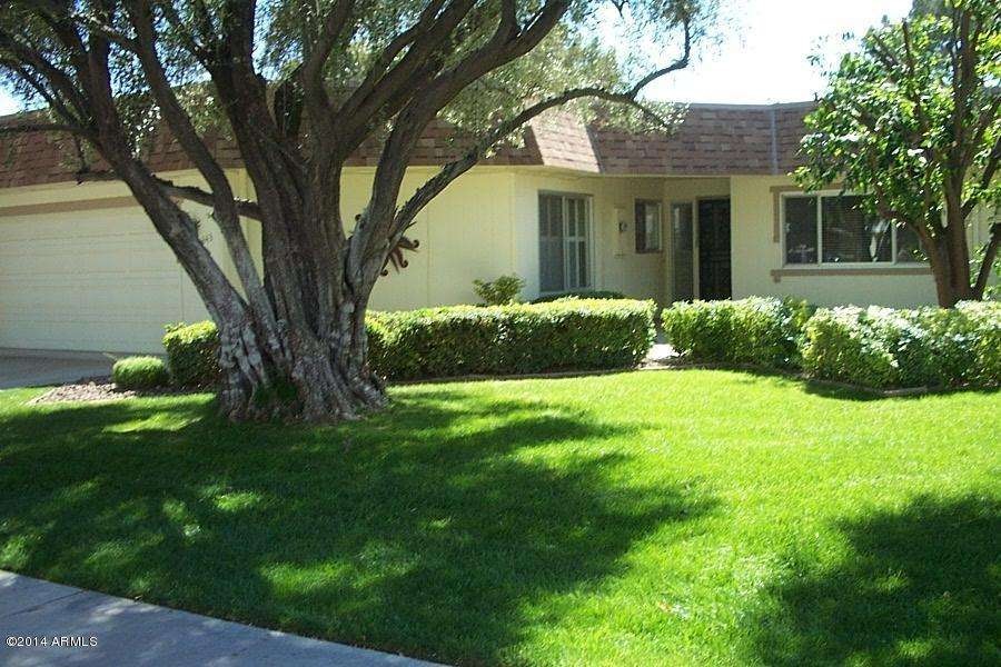 FRONT OF HOME AT 10343 W CAMPANA DR