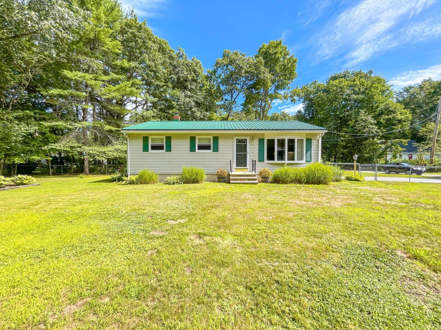 18 Maplewood Ave Windham -1