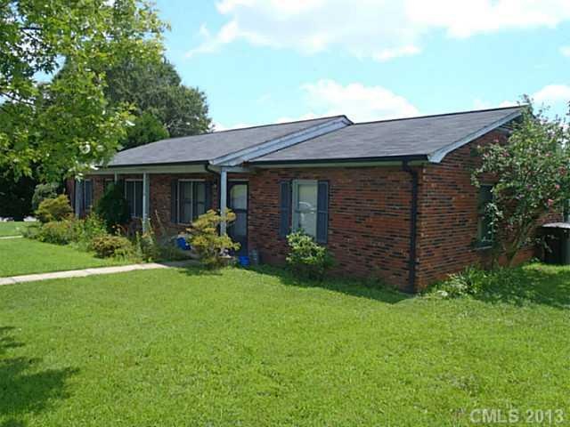 105 Lone Pine Rd, Statesville, NC 28625 - photo 1