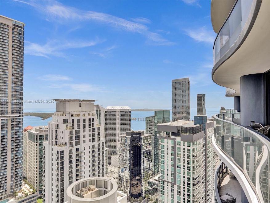 Brickell Flatiron unit PH5103, Miami, FL 33131 - photo 1