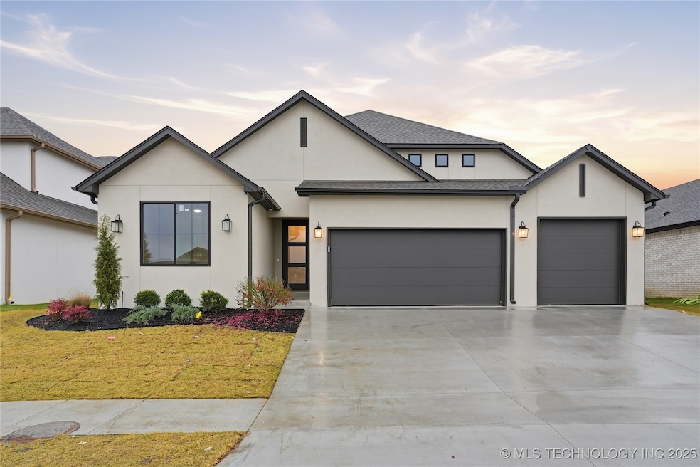 12917 S 21st Place E, Jenks, OK 74037 - photo 1