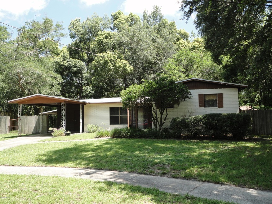 4301 Ish Brant Ct W, Jacksonville, FL 32210 - photo 1