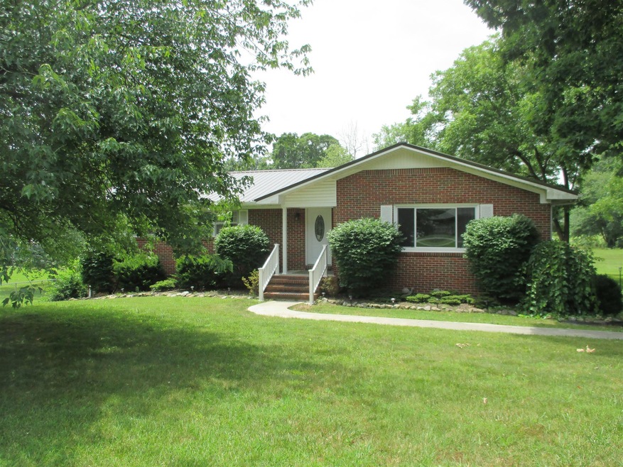 304 Shelton Rd, Manchester, TN 37355 - photo 1