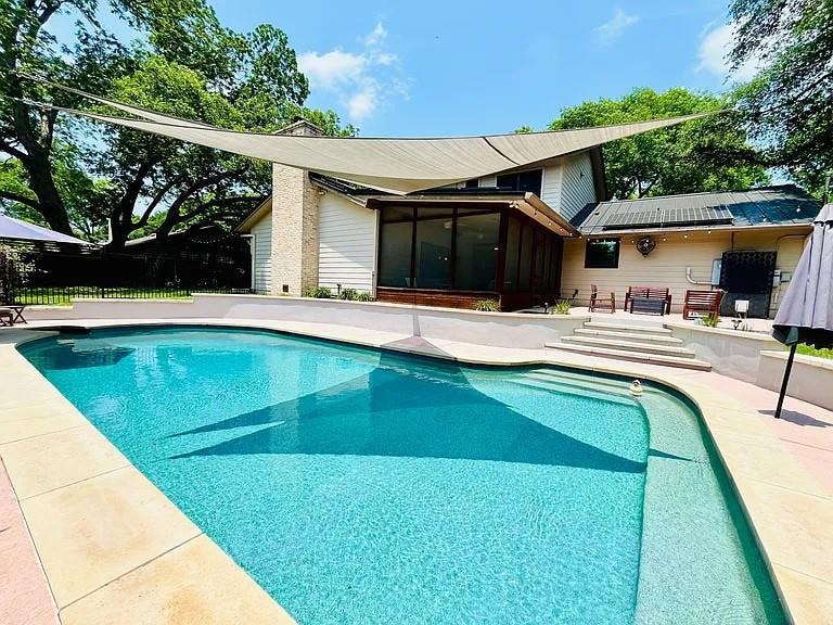 2305 Comburg Castle Way, Austin, TX 78748 - photo 1