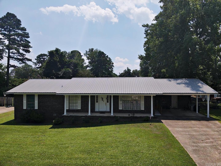 For Sale $232,500 • Co-Listing Agent