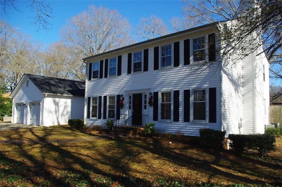 74 Debonaire Dr NW, Marietta, GA 30064 - photo 1