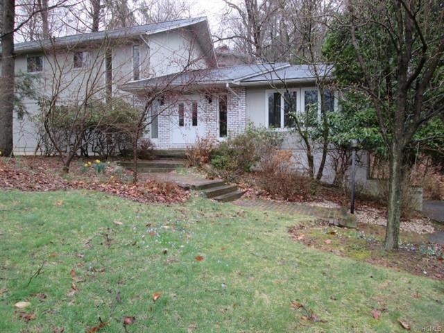 15 Neustadt Ln, Chappaqua, NY 10514 - photo 1