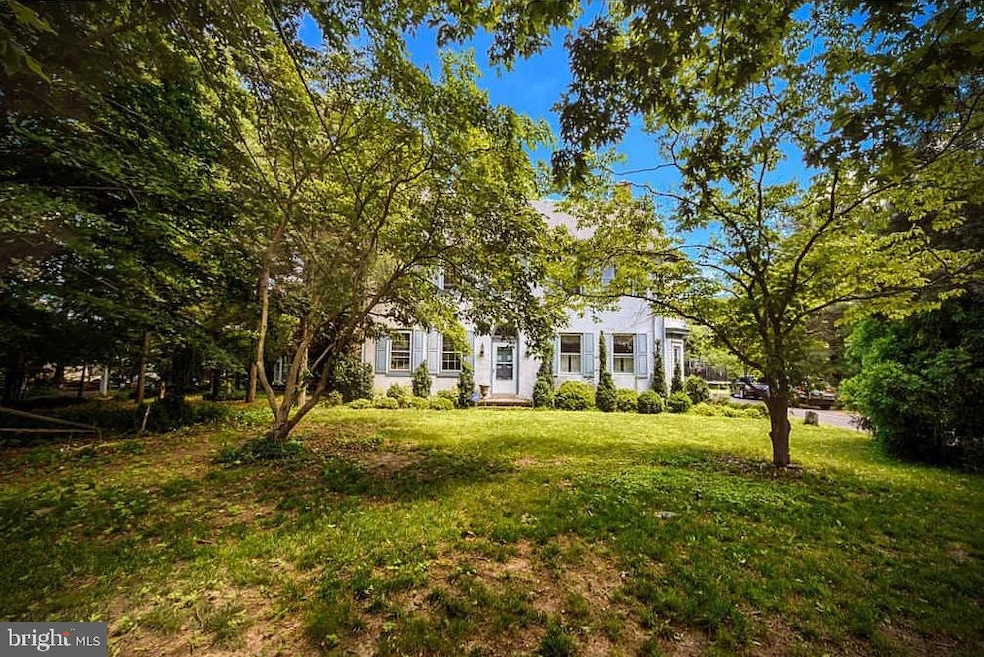 551 Hartford Rd unit RD2, Moorestown, NJ 08057 - photo 1