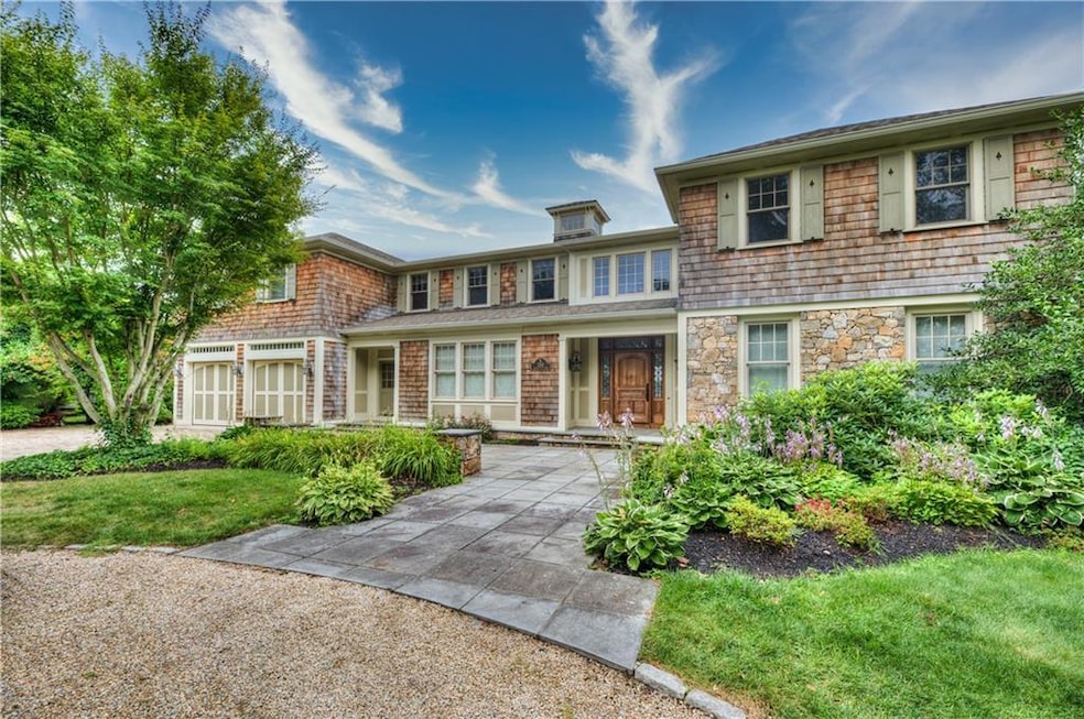 134 Adams Point Rd, Barrington, RI 02806 - photo 1