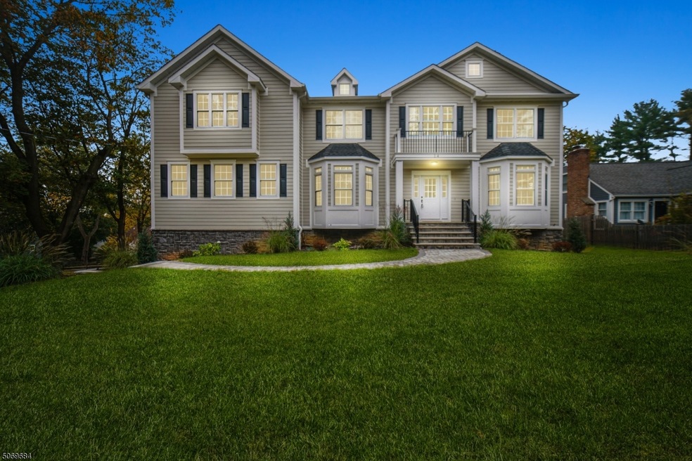 14 Chestnut Rd, Chatham, NJ 07928 - photo 1