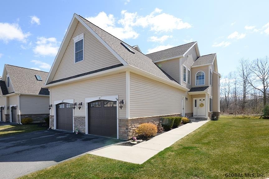 60 Beacon St, Ballston Spa, NY 12020 - photo 1