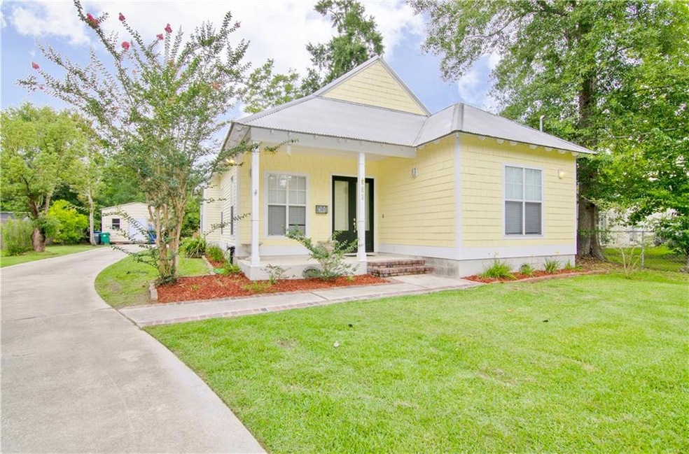 702 W Hall Ave, Slidell, LA 70460 - photo 1