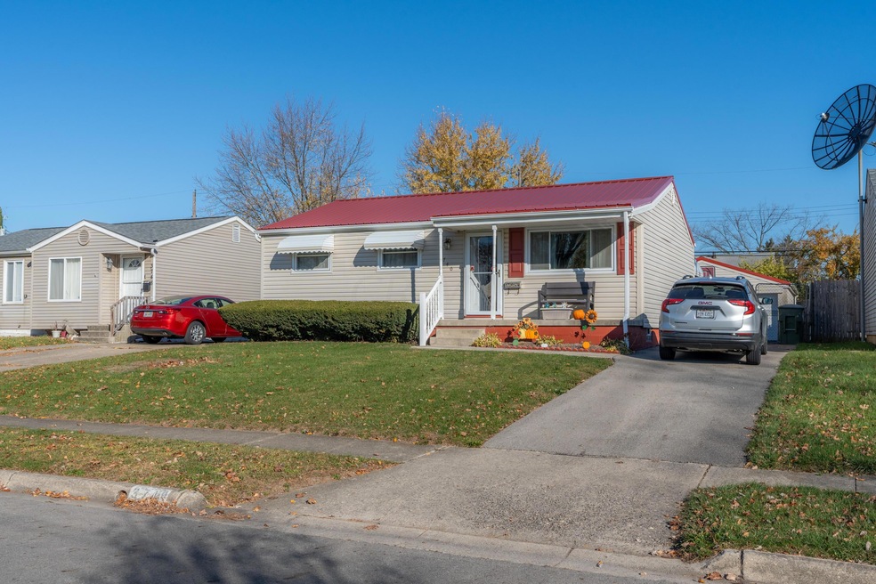 3740 Shirley Ln, Columbus, OH 43228 - photo 1